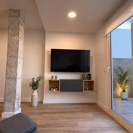 Sunset Red - Penthouse Mesa And Lopez